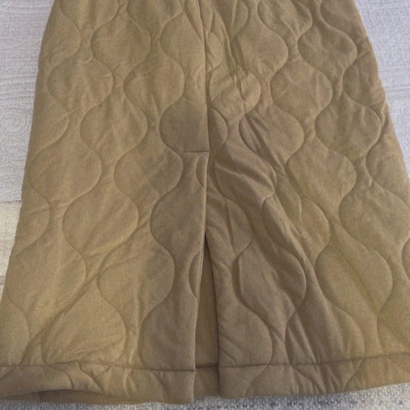 Zara Khaki Color Quilted Midi Skirt - Picture 6 of 7
